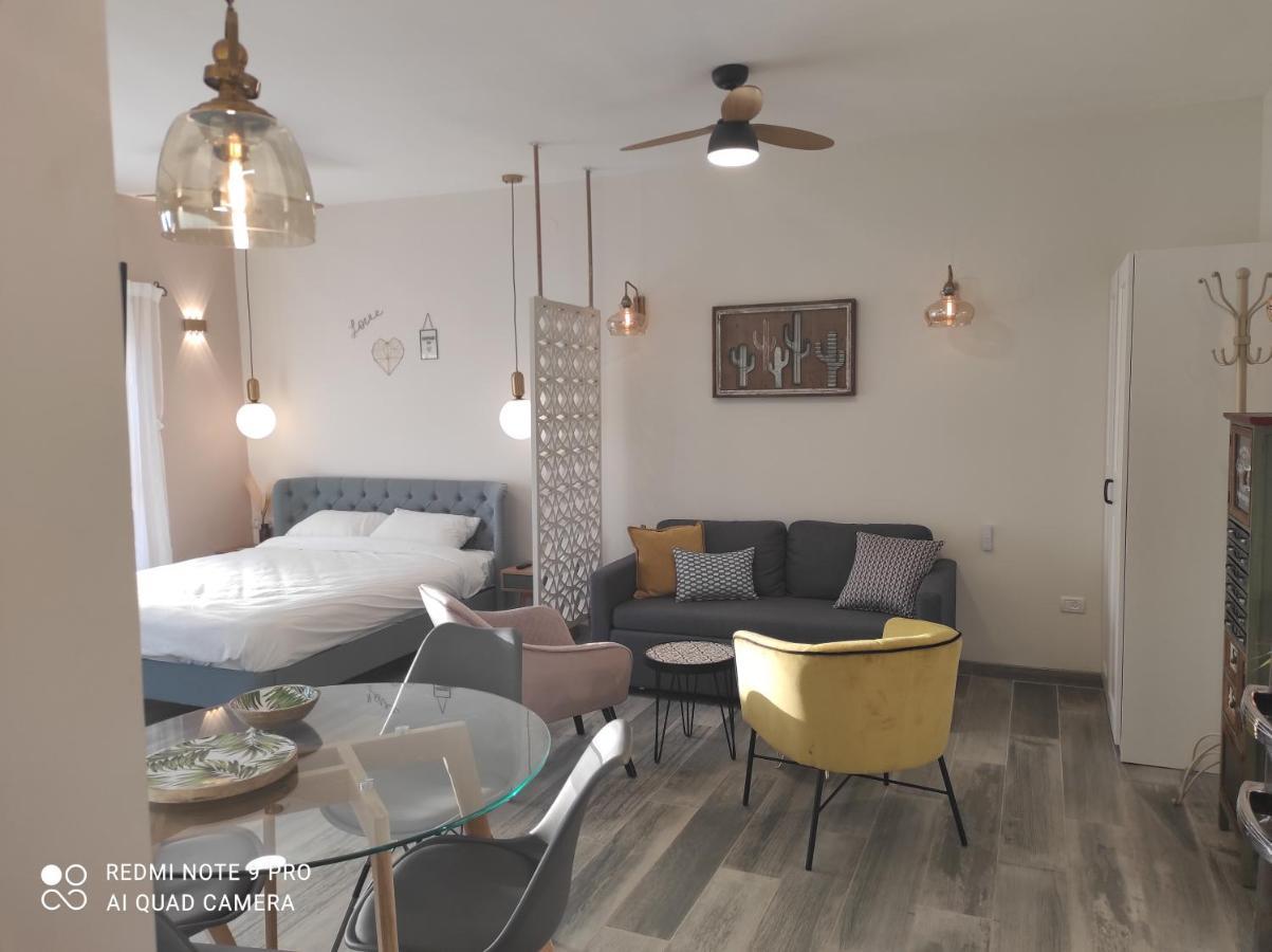 Bar Suite Ejn Gedi Exteriér fotografie