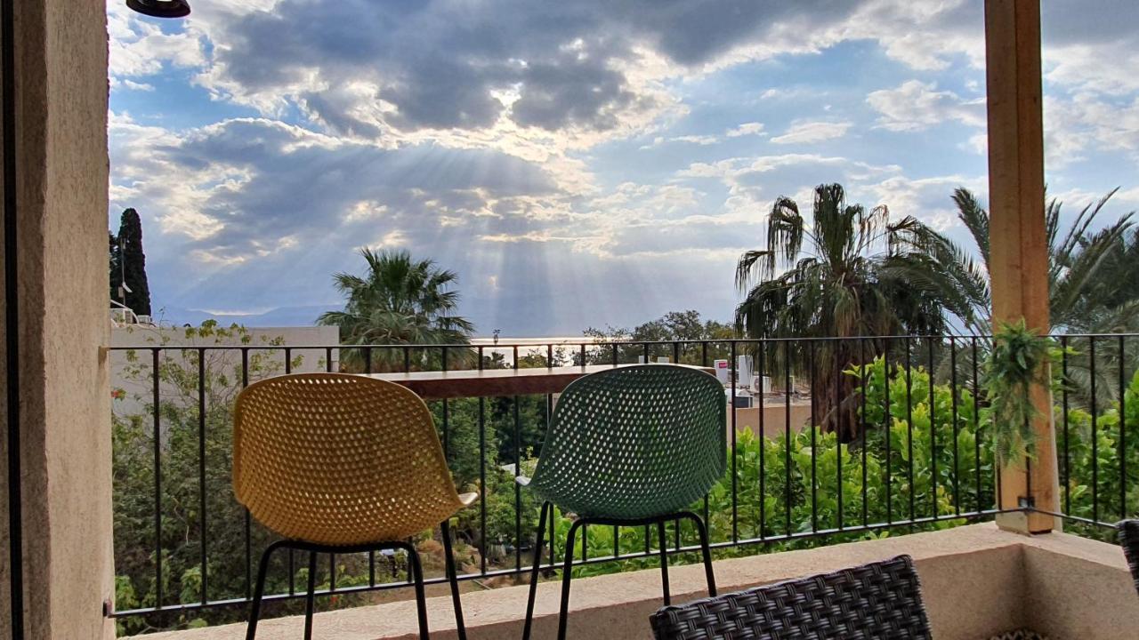 Bar Suite Ejn Gedi Exteriér fotografie
