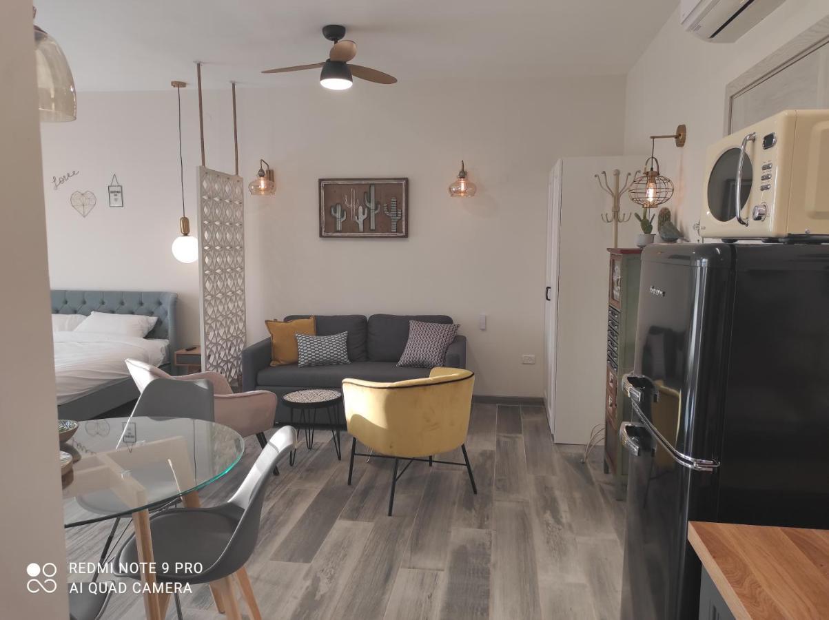 Bar Suite Ejn Gedi Exteriér fotografie