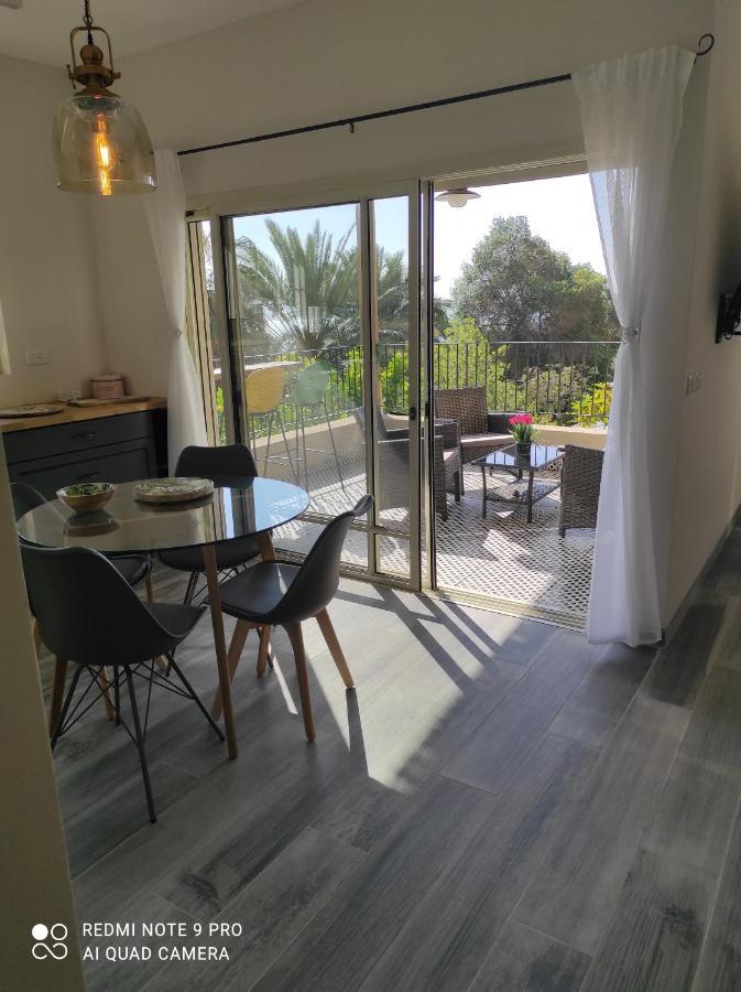 Bar Suite Ejn Gedi Exteriér fotografie